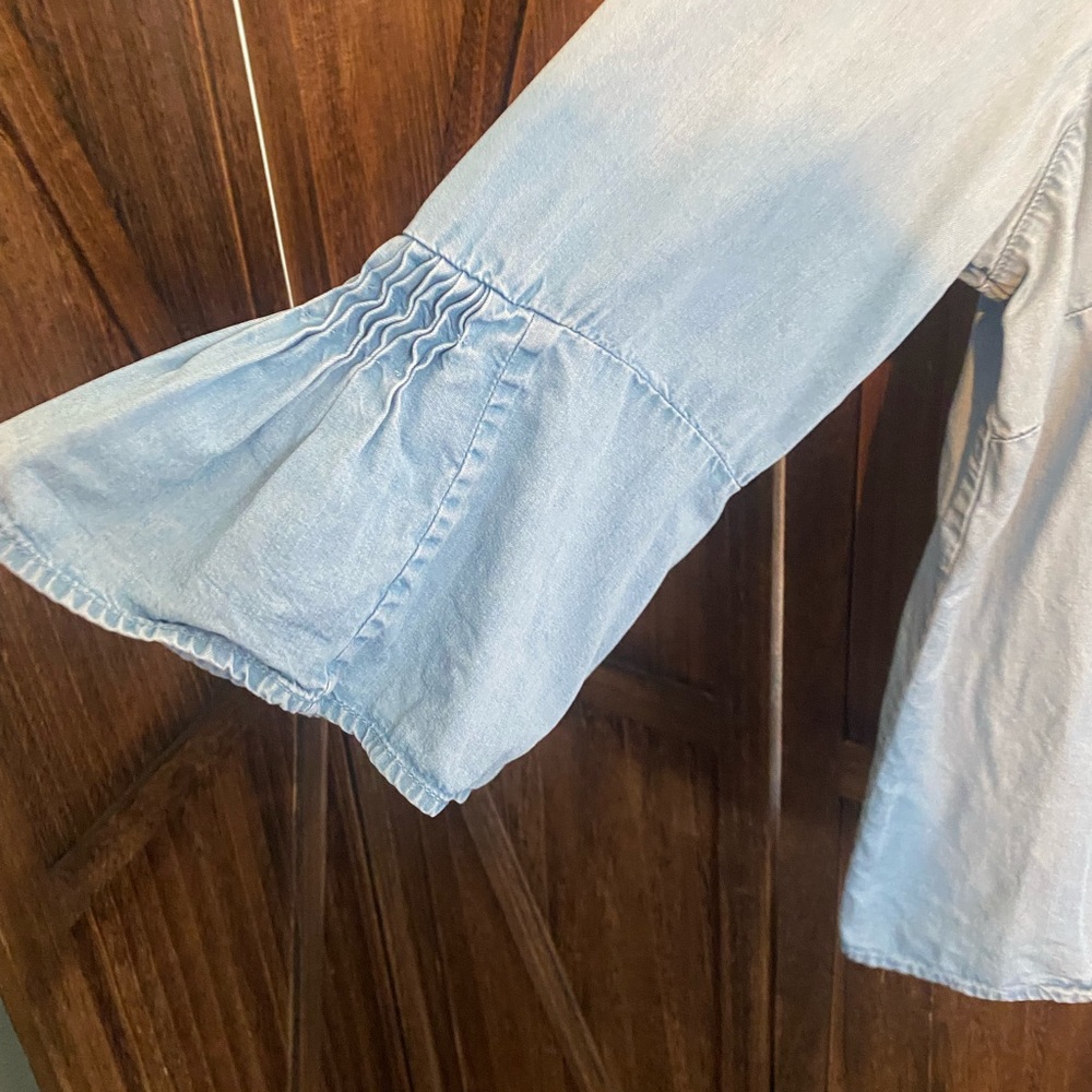 J. Jill Light Blue/Chambray Blouse with Ruffled Sleeves - Picture 2 of 6
